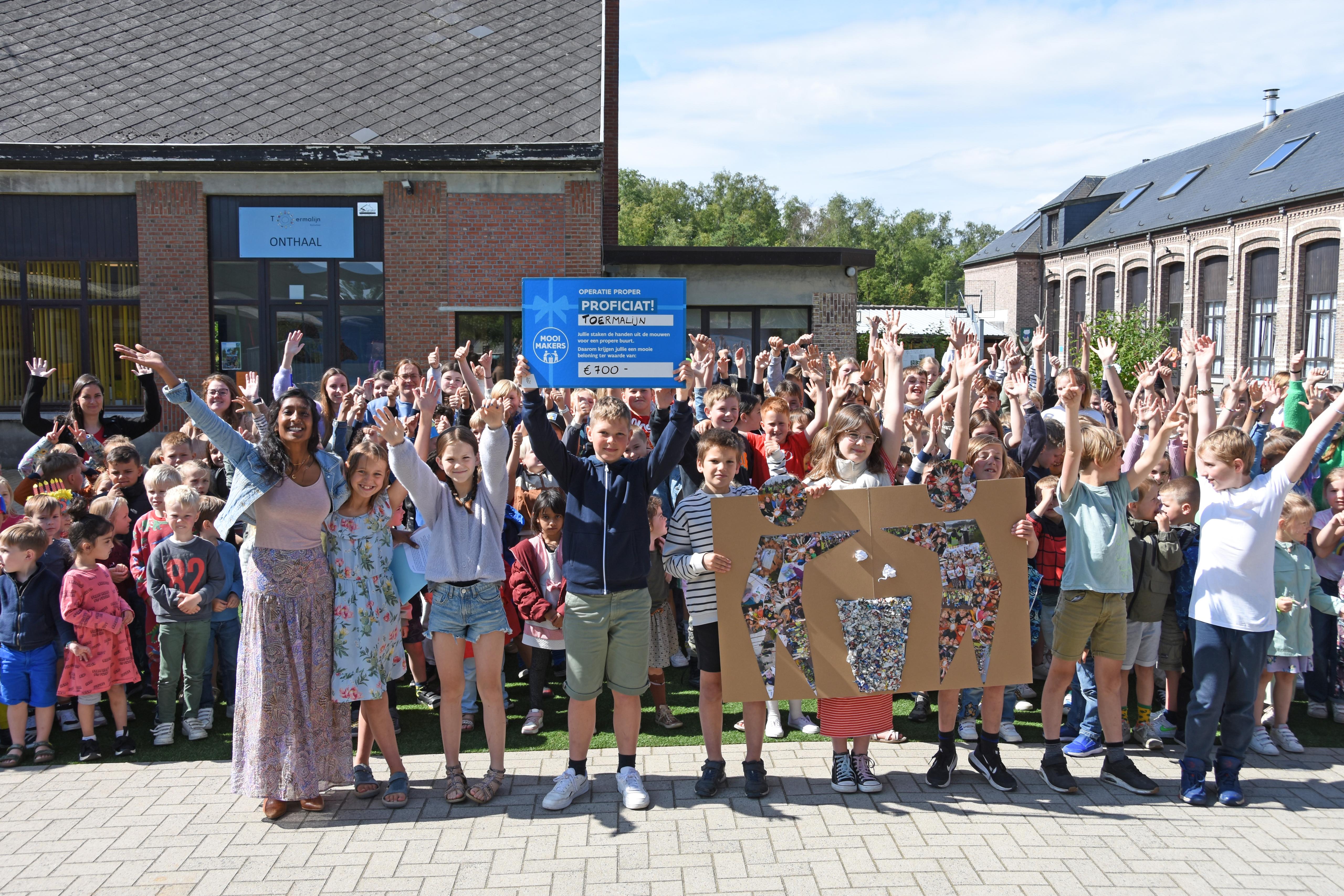 Uitreiking beloning Toermalijn