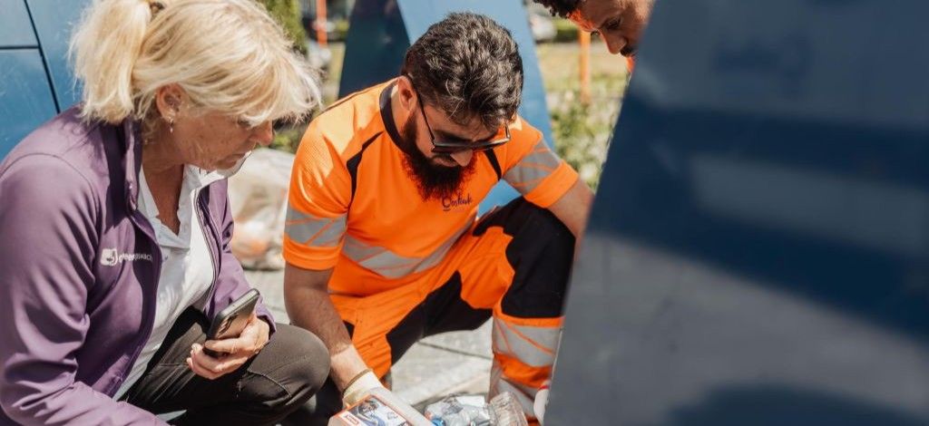 handhaving bij sluikstort aan glascontainer
