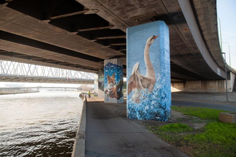 Streetart bij vaartkaai in Antwerpen